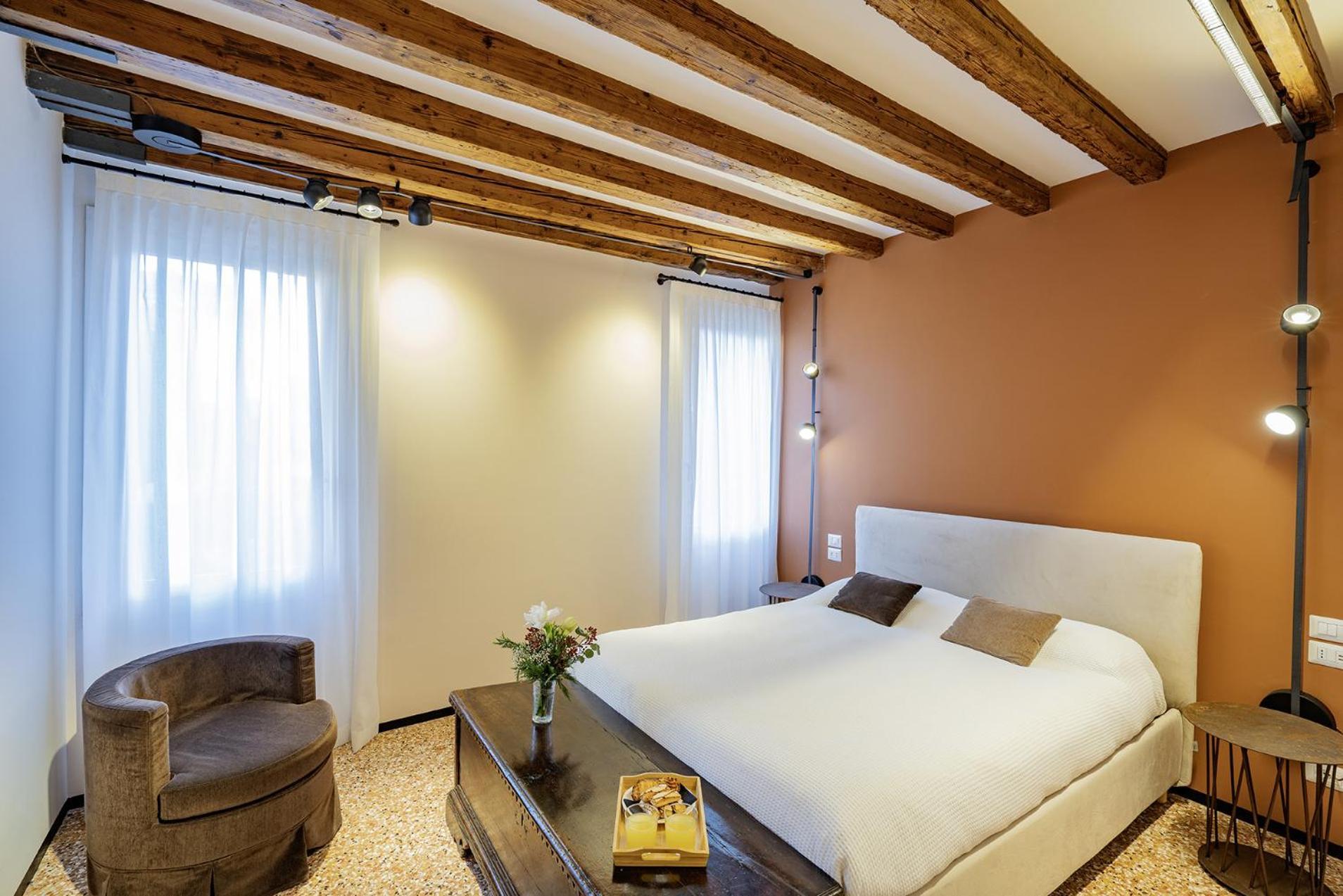 Apartment Palazzetto San Stin Up To 5 Guests Renewed In 2024 Venice